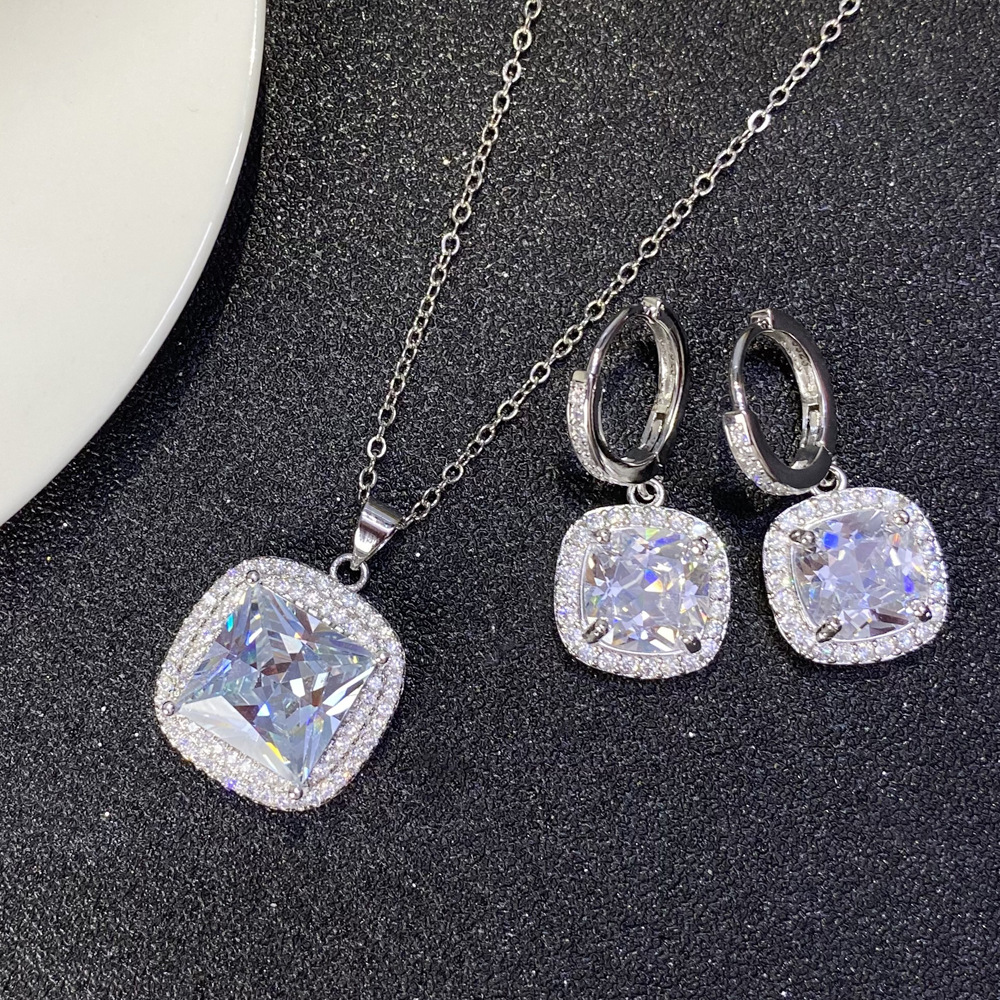 Charmant bijoux pour femmes plaqué or blanc 18 carats, ensemble de boucles d'oreilles et collier en pierre CZ scintillante pour filles et femmes
