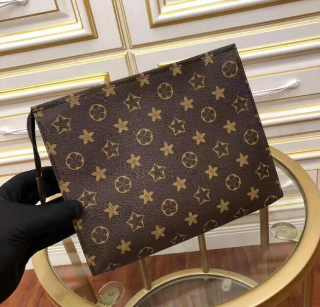 

Designer cosmetics bag Hold handbag Wallet letter flower Coffee Black lattice fashion mens women Cosmetic zipper luxury Handbags purses Come dust bag, Black grid