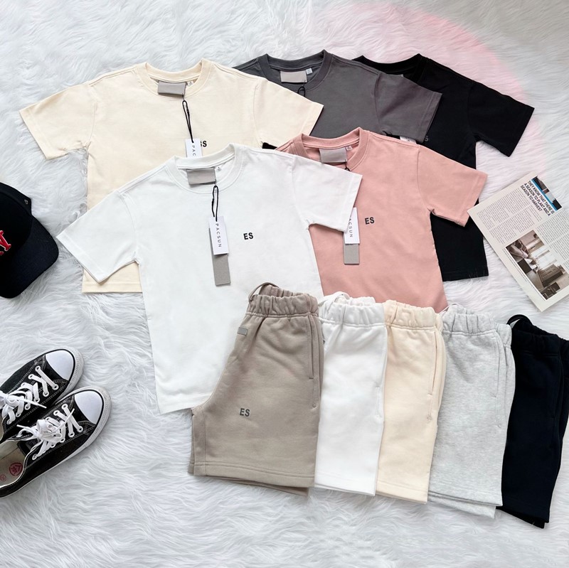 

Designer ESS Baby Kids Clothing Sets Boys Girls Clothes essentials Summer Luxury Tshirts And Shorts Tracksuit Children youth Outfits Short Sleeve Shirt