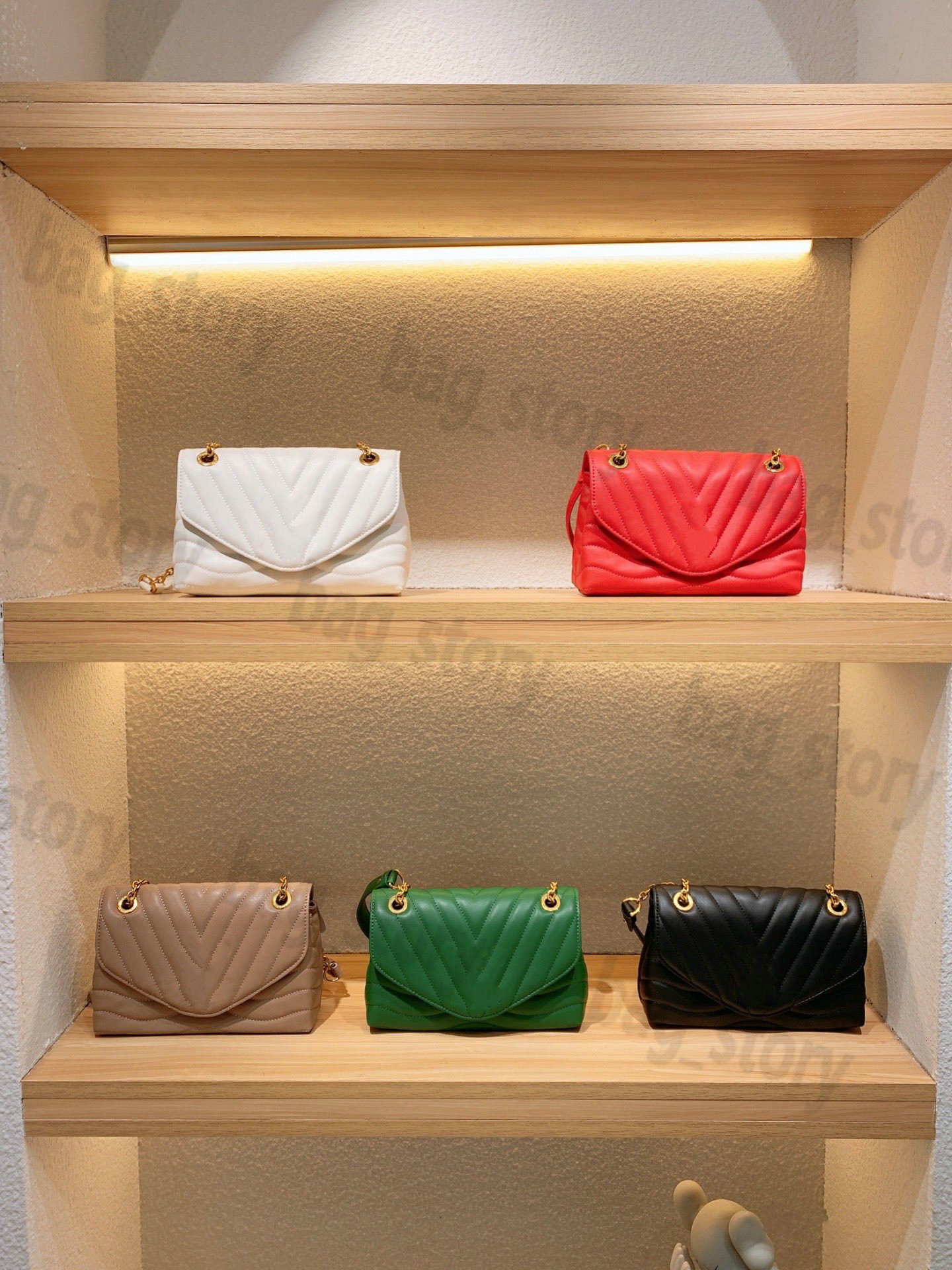 

Designer New Wave Chains Bag Multi Pochette Handbag Flap Messenger V Shaped Vintage Shoulderbag Leather Gold Chains Strap Cross Body Ladies Hobo Wallet Purse