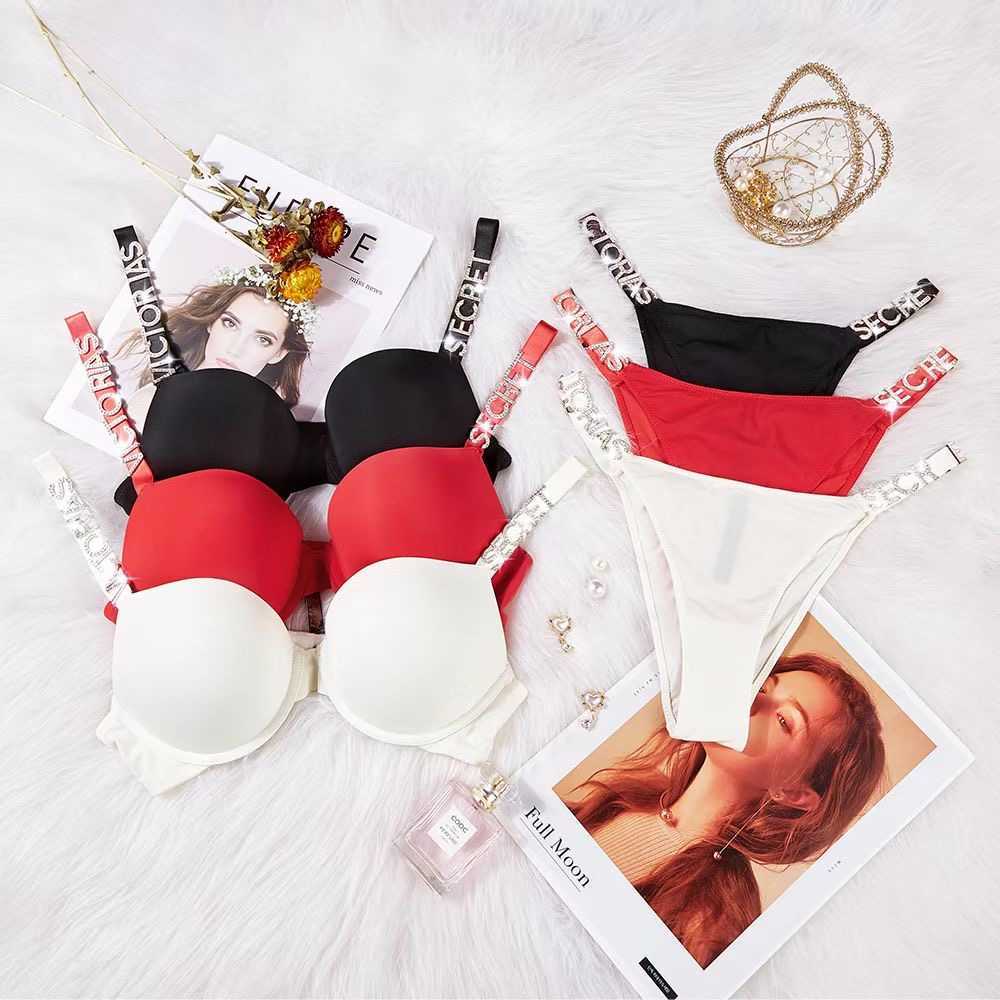 

Bras Sets Wholesale Rhinestone Strap Bra Sexy Rhinestone Lingerie Set Bikini Panties Ladies Underwear High Quality Bra Set Underwear Set T230104, Claret