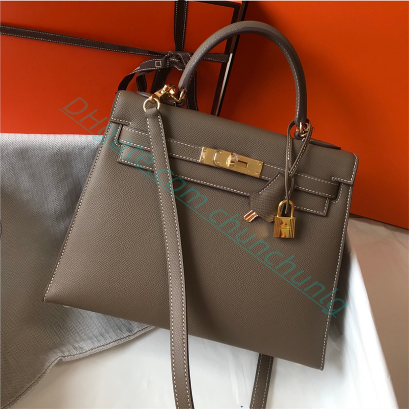 

Women's backpacks are popular bags Women's leather lock handbags Multicolor Pochette fried dough twist Women messenger bag is populars Palm and crocodile wallet, A8
