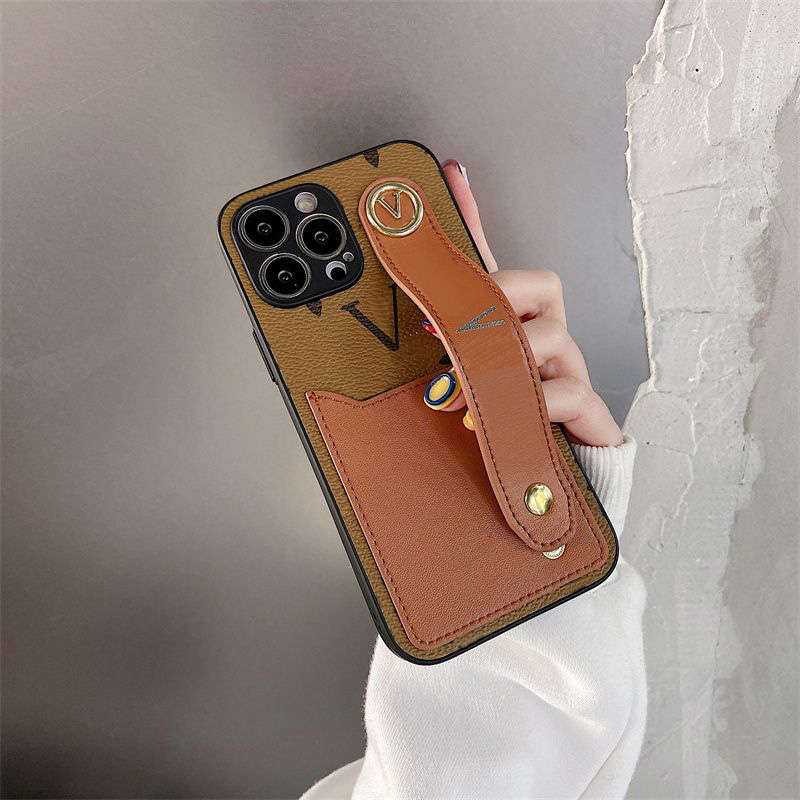 

Luxury Leather Phone Case Armband Phonecover Classic Letter Flower For IPhone 14 Pro Max 14plus 13 12 11 Xs Xsmax Designer Iphone Cases