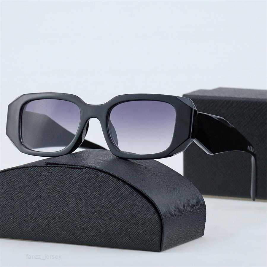 

Designer Oversized Sunglasses For Woman Man Brand Goggle Beach Sun Glasses Retro Small Frame UV400 Unisex Sunglass Black Eyewear Optional good