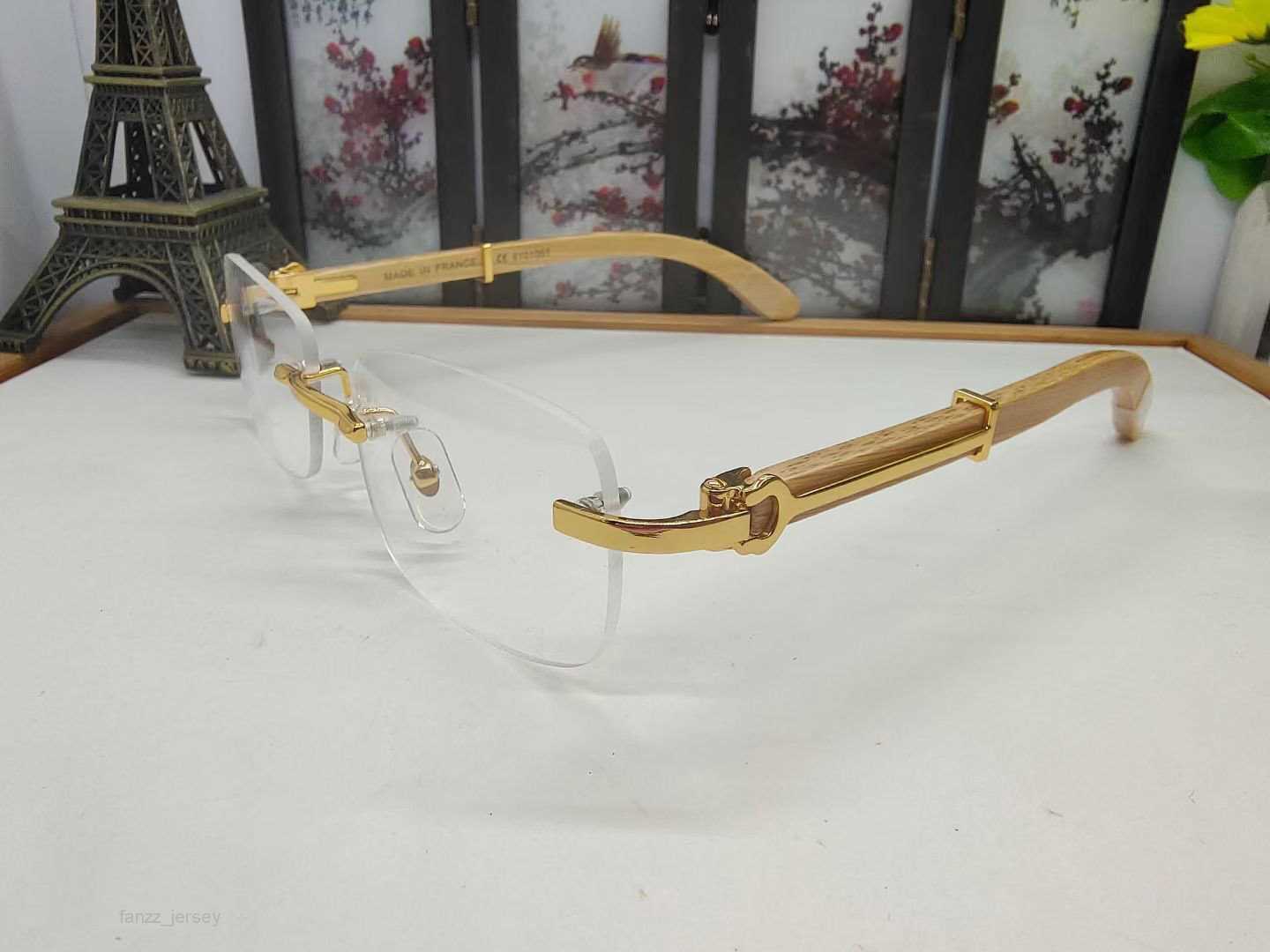 

Luxury Designer Sunglasses for Men Women Sunglass Buffalo Horn Carti Sun Glasses Frameless Classic Fashion Adumbral Eyewear Accessories good