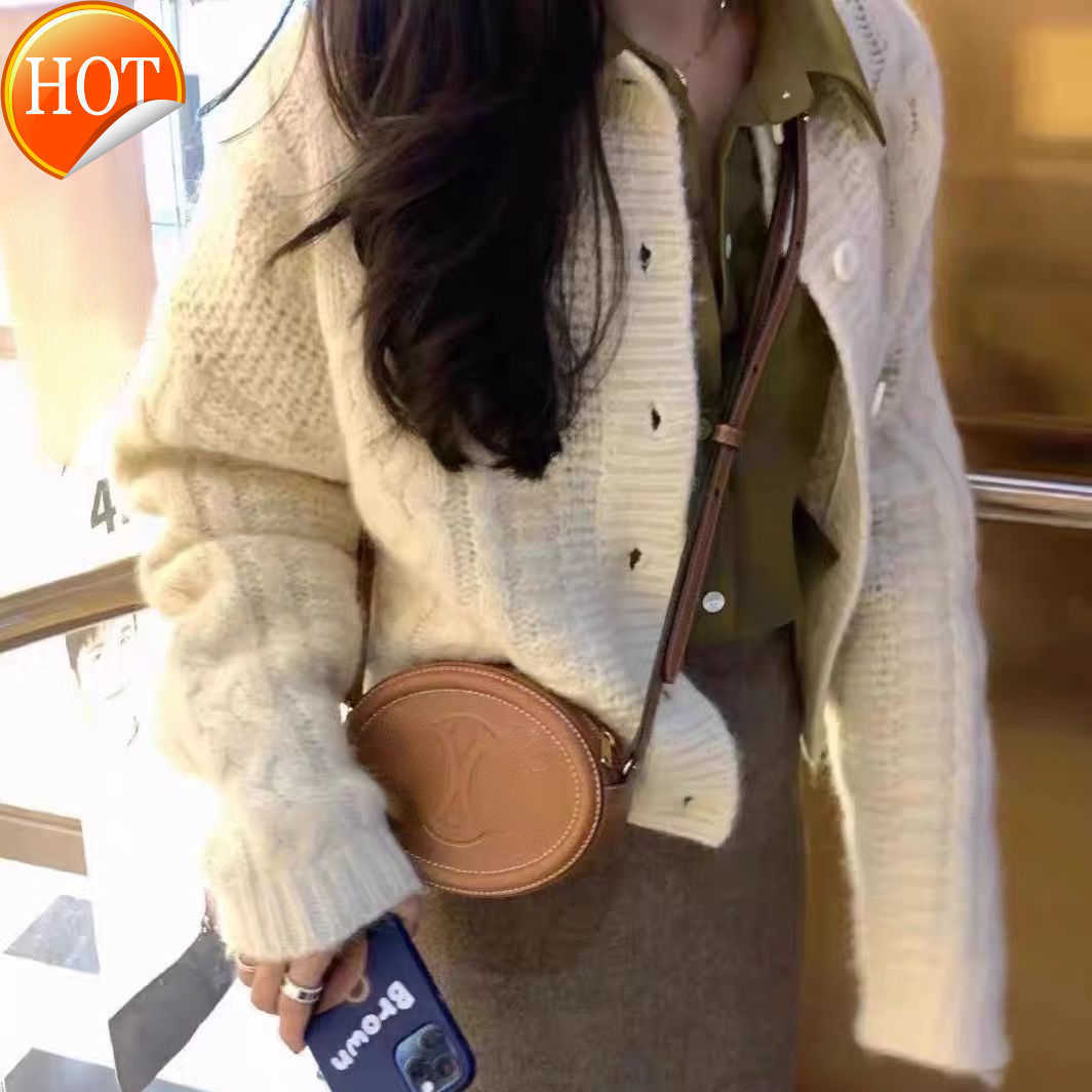 

Brand Designer Shoulder Bags Cross-body Bag Tote 2023 New Women's Fashion Texture Portable Mini Small Round Shell Bag Gift box packing Factory Direct Sales, Light green