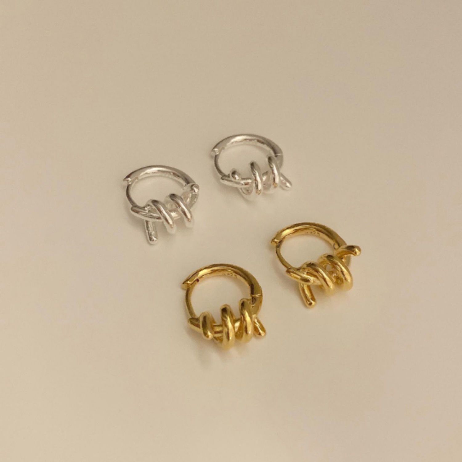 

designer jewelry dangle chain earrings clip rectangular thin earring female four-pointed star pendant dangles gold Winding earrings light luxury cool wind
