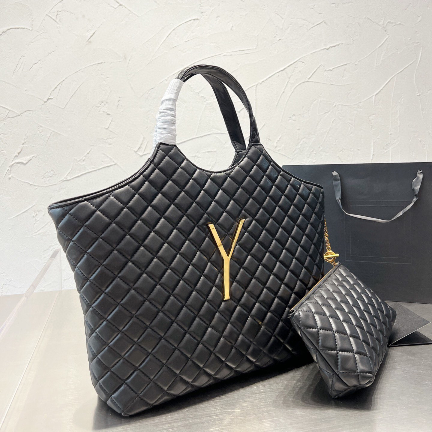 

5A Designer Gaby Bags Luxury Diamond Lattice Pure Color Hangdbags Chain Accessories Shopper Tote With Wallet, White