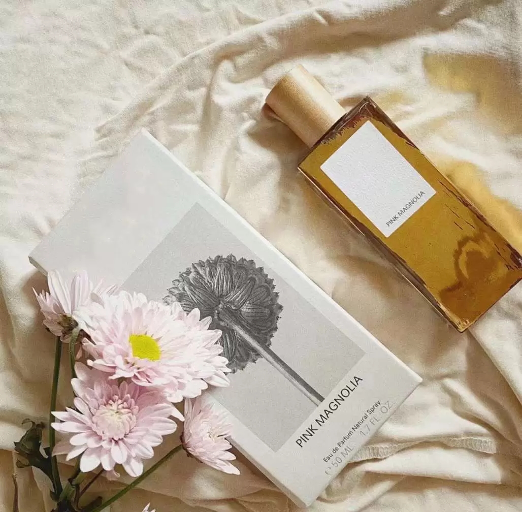 

Brand Perfume Pink Magnolia Eau De Parfum Spray 100ml/3.3oz Womens Perfumes Fragrance High Quality Long Lasting Smell