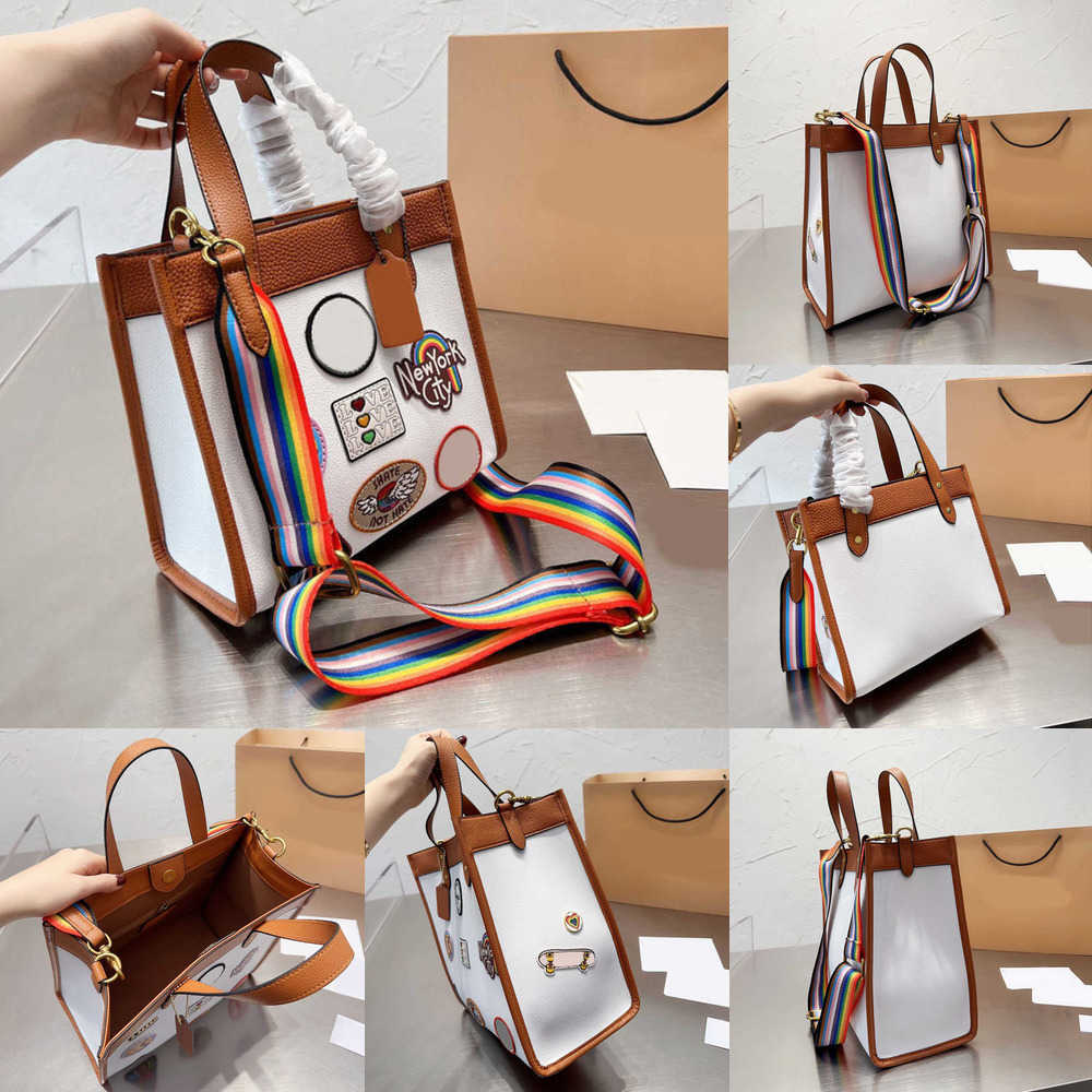 

Vintage Totes Design Handbag Shoulder Bag Tote Large Capacity Handbag Crossbody Purse Shoulder Letter For Travel Wallets, White