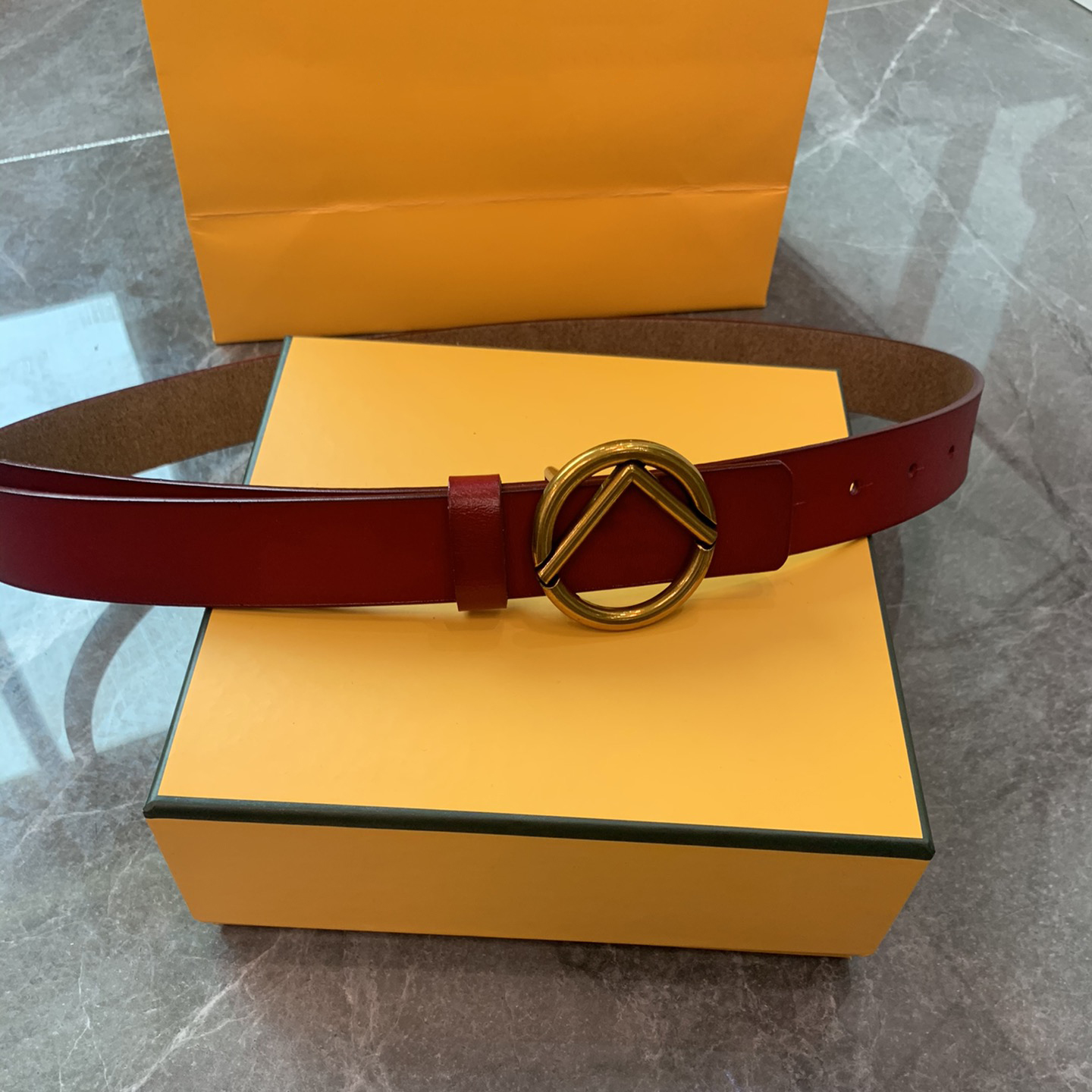 

Luxurys designers belts fashion designer belt trend letter with women and men leisure retro decoration pin buckle accessories 2.8 wide versatile nice, 2.8cm wide