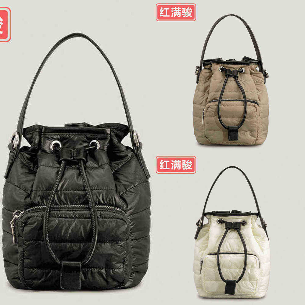 

HBP bags Down Cotton Bucket Women's Niche Nylon Ling Lattice Drawstring Shoulder Bag Autumn and Winter Wrinkled Handbag 220803, Black