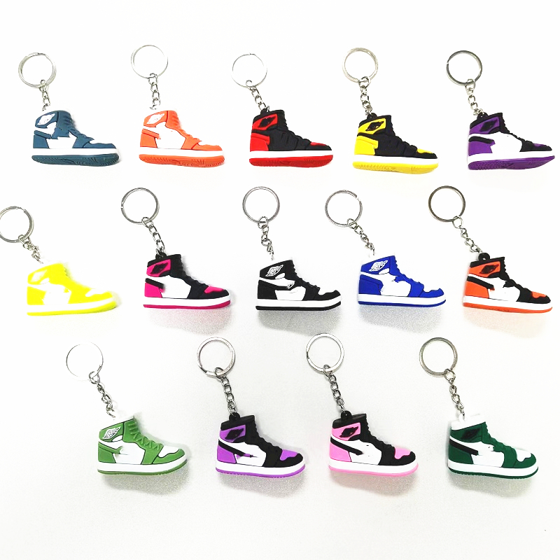 

14 Colors Designer Mini 3D Sneaker Keychain Men Women Kids Key Ring Gift Shoes Keychains Handbag Chain Basketball Keychain Silicone