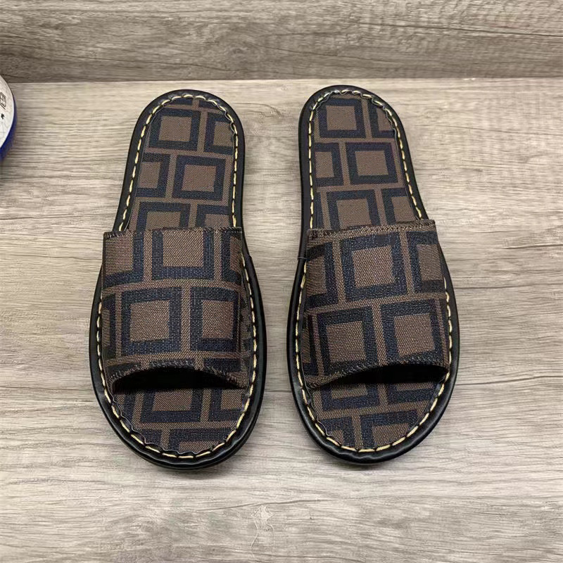 

Unisex PU Leather Slippers Printed Plush Cotton Slipper Women Indoor House Shoes Flat Cozy Home Slippers Winter Warm Flip Flops 36-45
