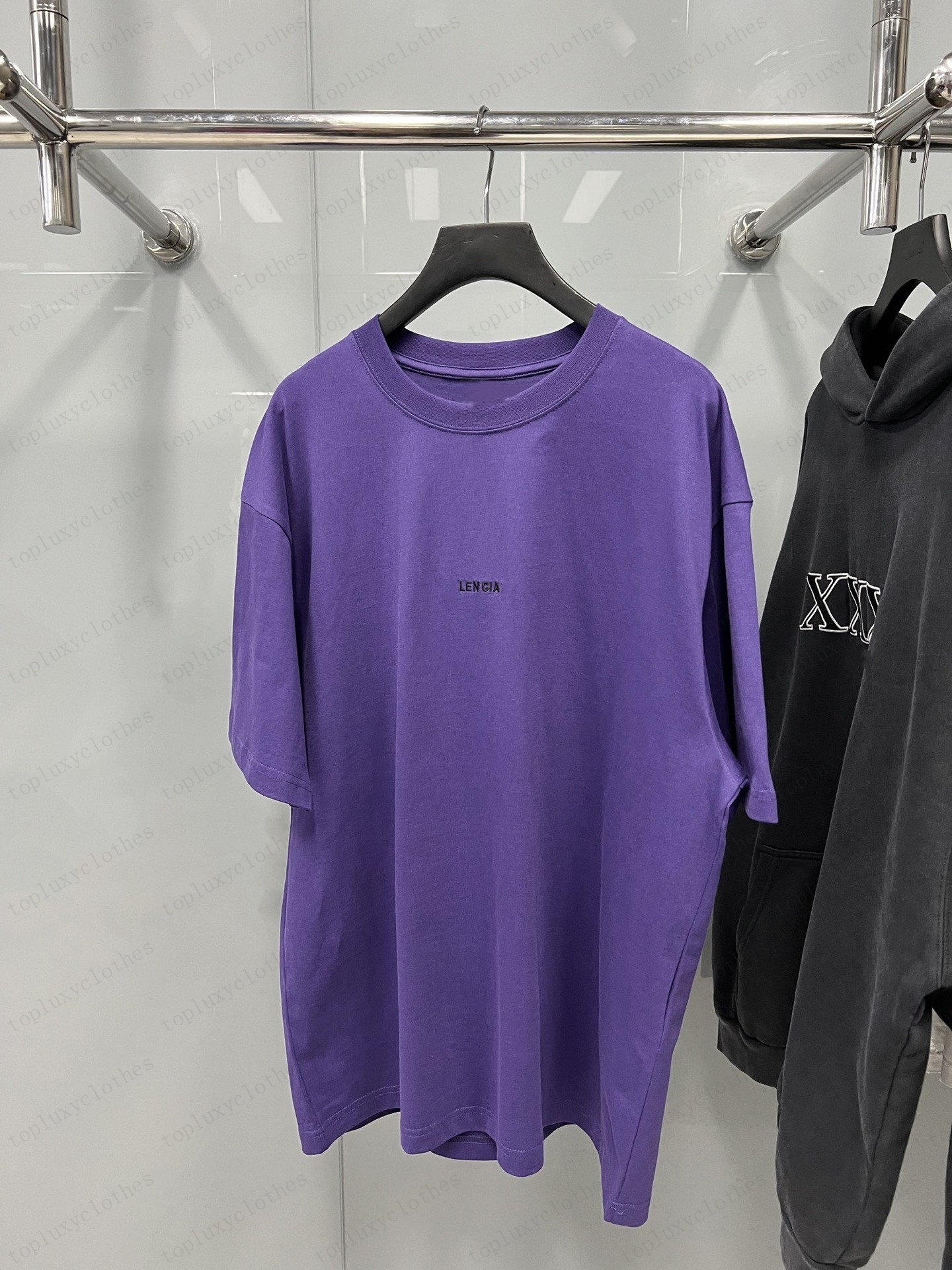 

Designers Plus Men's T-Shirts & Polos Round neck embroidered and printed polar style summer wear with street pure cotton, Customize