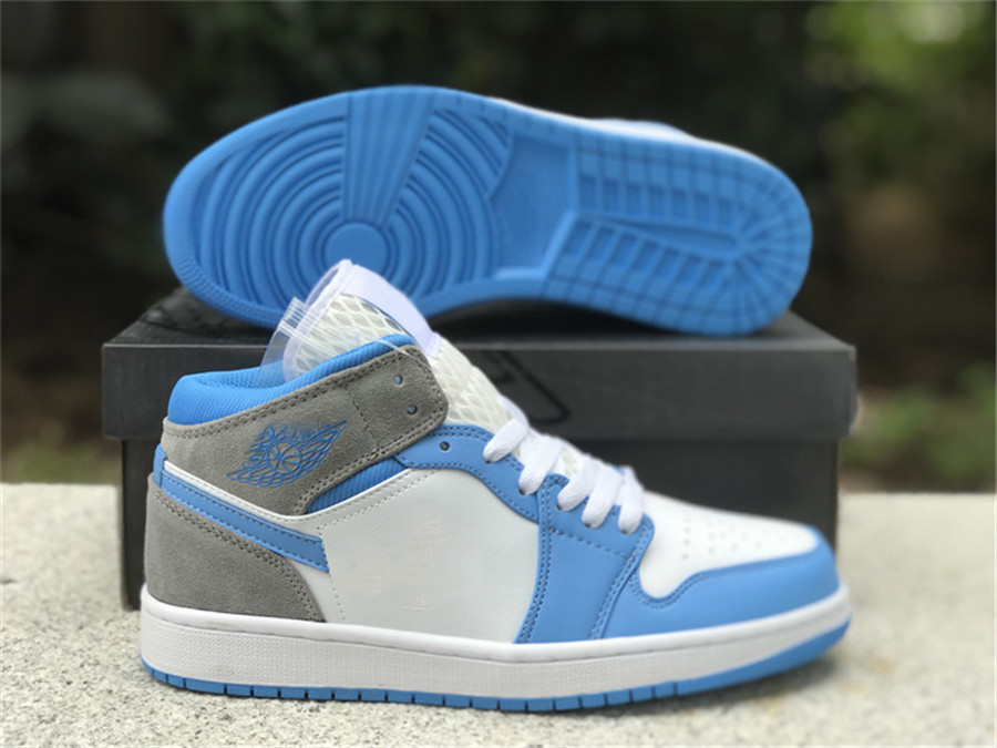 

2023 Authentic 1 Mid University Blue Outdoor Shoes Men True Blue White Cement Grey Lost And Found Muslin Black 1S Sports Sneakers Size US 5-13