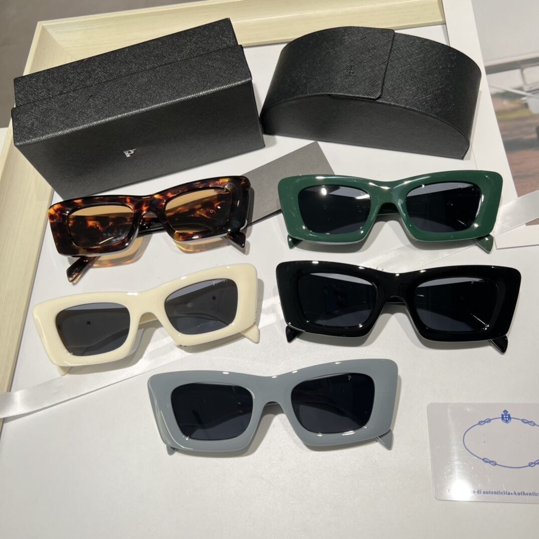 

2022 hot mens designer sunglasses for women sun glasses Fashion outdoor Timeless Classic Style Eyewear Retro Unisex Goggles Sport Driving Multiple style