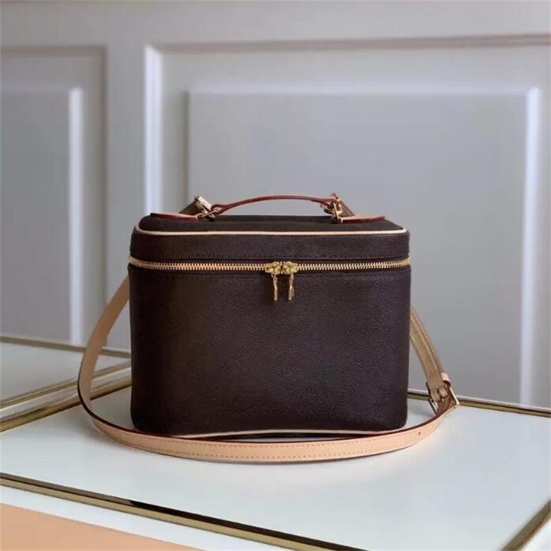 

KING SIZE TOILETRY BAG Men Extra Large Wash Bags Luxurys Designers Make Up Cosmetic Toilet Pouch Women Beauty Makeup Case Pochette Accessoires Double Zippy Kits, Brown
