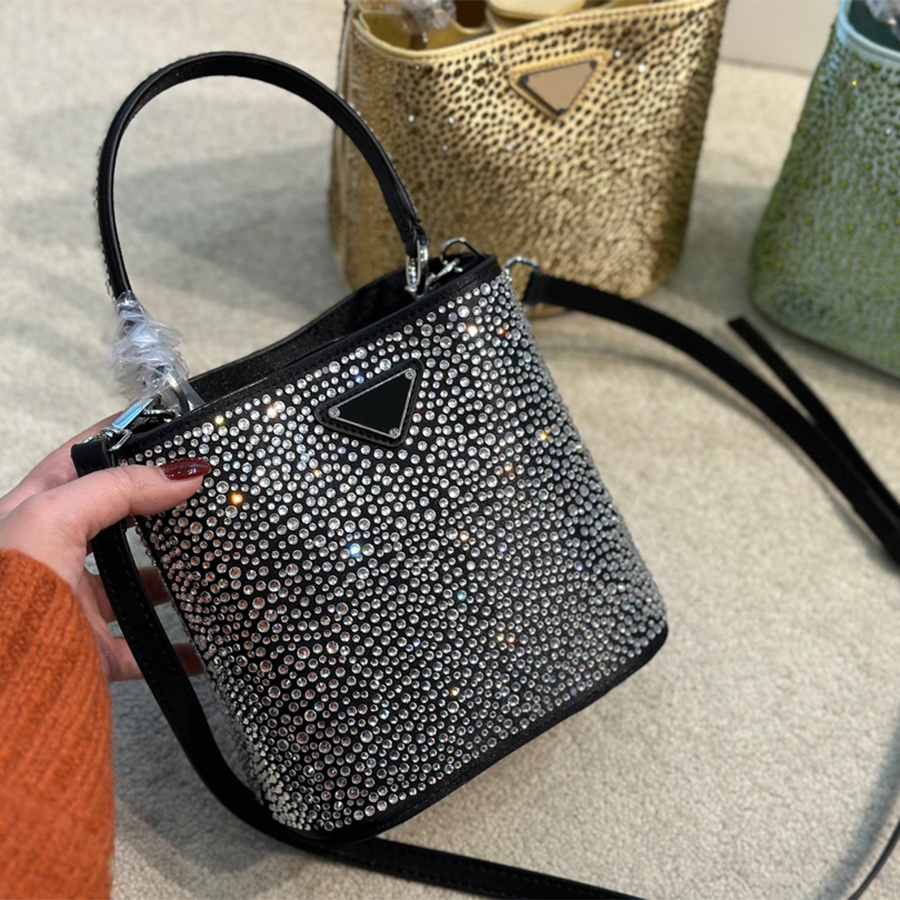 Designer Fashion Tote Bags Womens Full Diamond Crystal Bag Sacs à main à motifs élégants Femmes élégantes Party Sacs de soirée Luxury Totes Bag 2