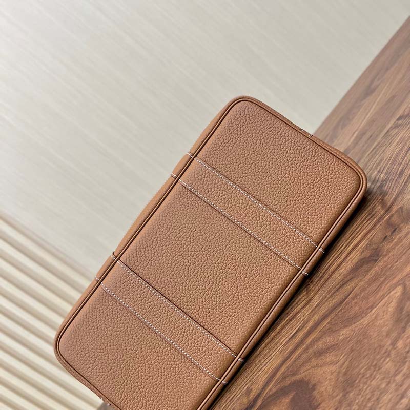 

Classic crossbody shoulder Hobo bags ladies fashion leather purse chains wallet tote bags women's bag large capacity quality messenger Accessories, Khaki