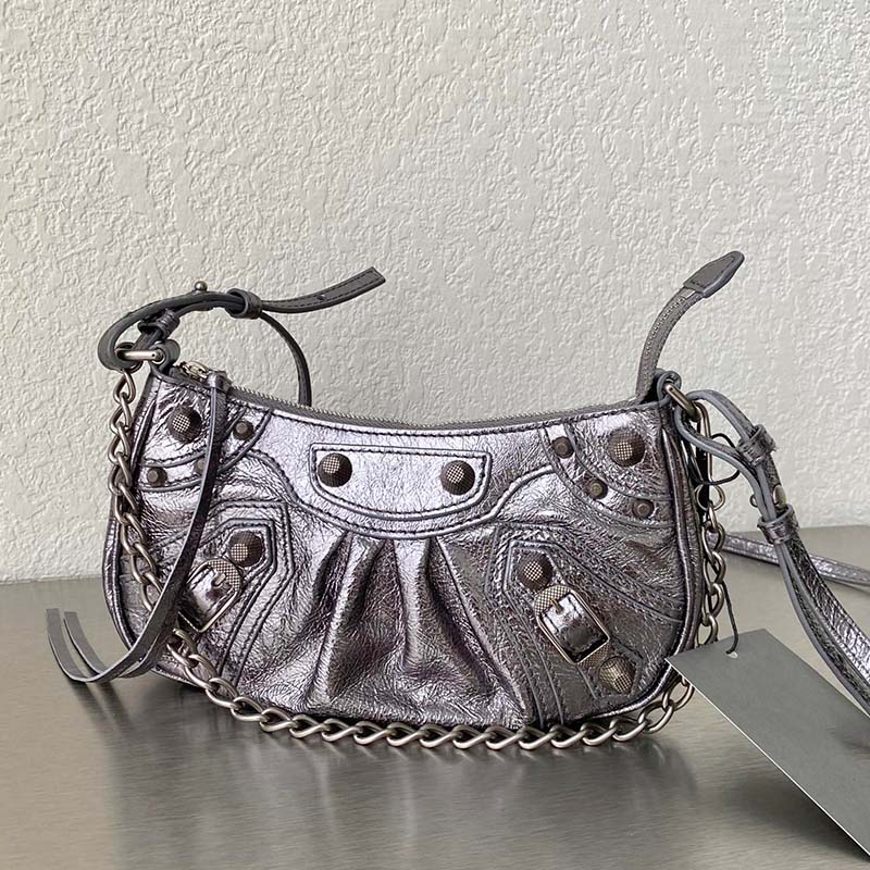 

Designers Bags Shoulder Handbag Fashion Womens Bags Plain with Sequined Handbags Purses Fashionable and versatile cool girl exclusive motorcycle bag Artwork, White