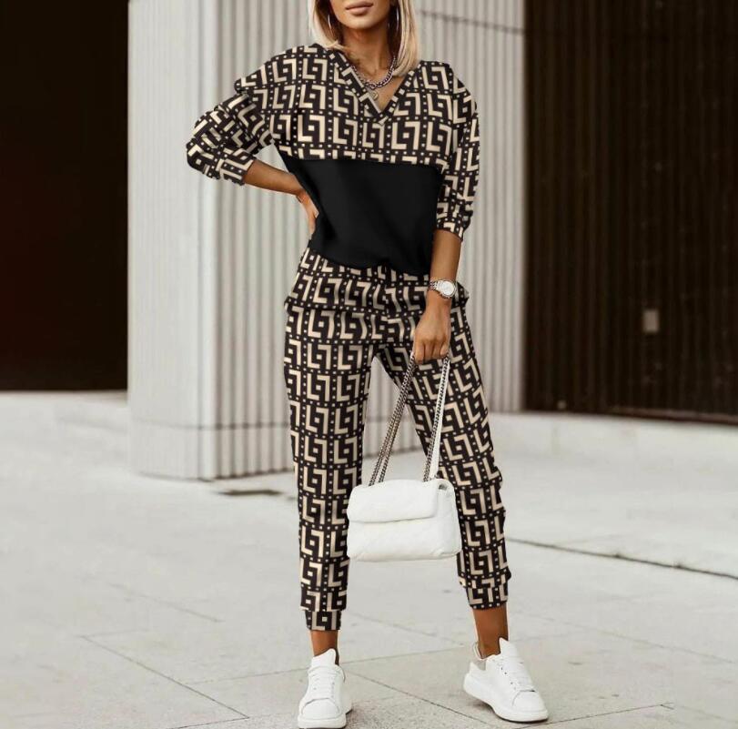 

2022 Tracksuits Women Elegant Two-Pieces Suit Sets Female Stylish Casual Print Coat & Pant