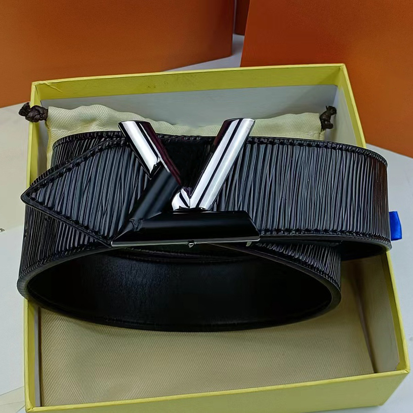 

Luxurys deingers belts fashion designer belt trend letter with women and men leisure retro Embossed twill colour blocking 3.8 wide versatile good nice, 3.8cm wide