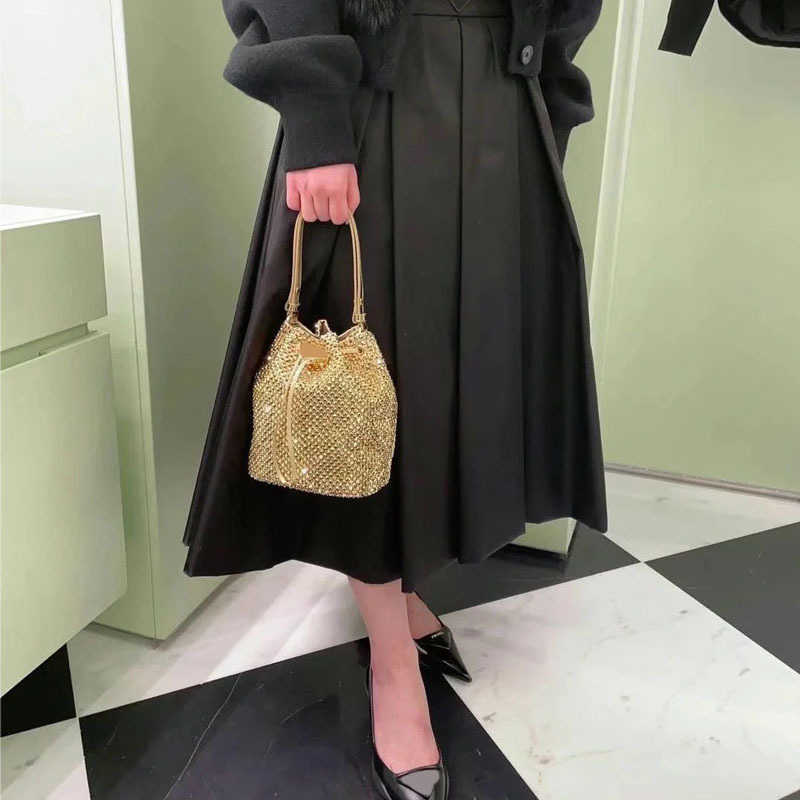 

designer Totes bags Totes Full Diamond Crystal Bag Triangle Tote Womens Designer Shoulder Purse Handbags Quality Wallets Clutch Crossbody Prad K6RZ