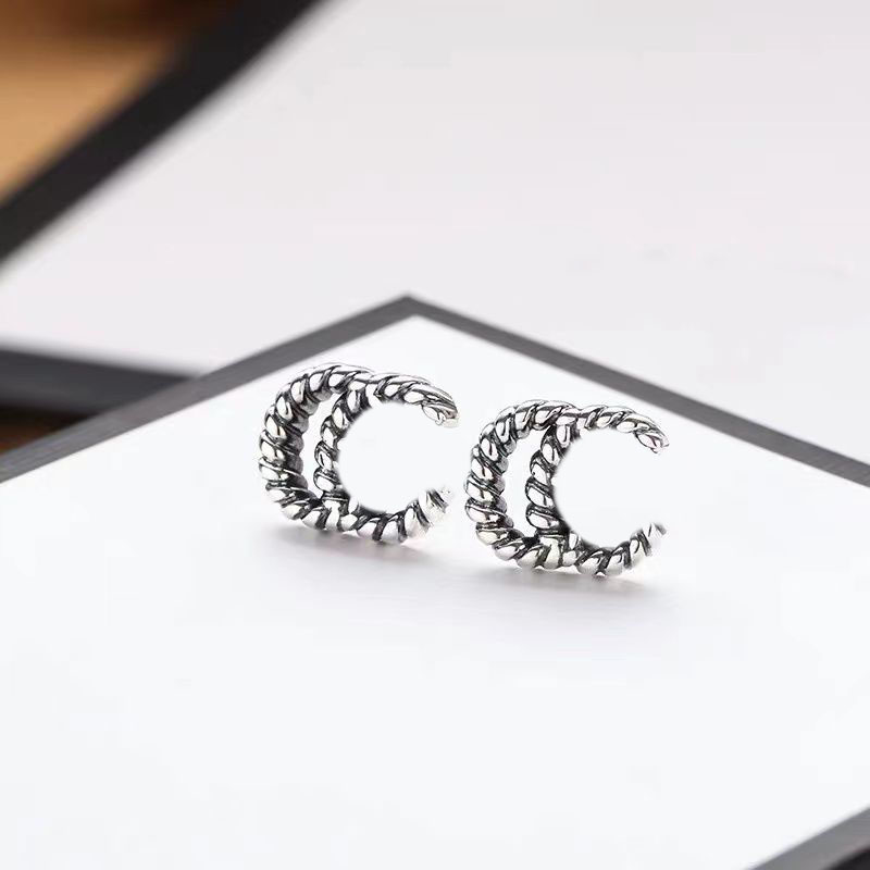 

Stud earring for man fashion jewlery designer for woman twist pattern letter wedding party gifts luxury earrings hypoallergenic retro love ohrringe mens earings
