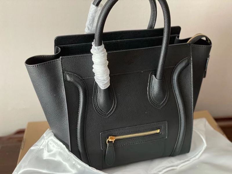 

handle LUGGAGE TRIOMPHE Top tote Clutch bags Designer s womens mens purses handbag smiley satchel shoulder strap wholesale Genuine leather crossbody Bags, Black