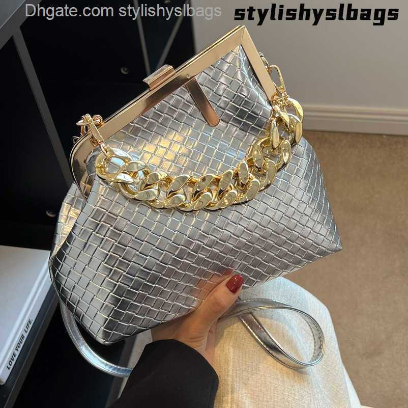 

Shoulder Bags Solid Color Trend Weaving Crossbody Bags For Women 2022 Small Clutch Female Party Handbags And Purses Lady Shoulder Bag Simple 011123H, Gold