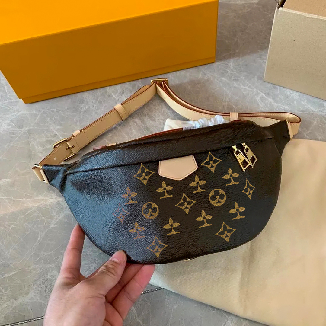 

Genuine Leather Embossing Waistpacks fashion Classic Luxurys Designer M43644 Waistpacks fanny pack bumbag Shoulder tote Cross Body Clutch bum city gift waist bags