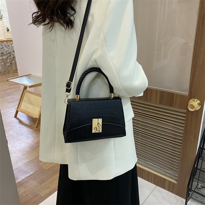 

Designer Hand Bags For Women Fashion Pu Leather Handbags Crossbody Alligator Bag Ladies Messenger Tote Bag Simple Mini Square Purse Wallets Reto Handbag, Mix color pls tell qty