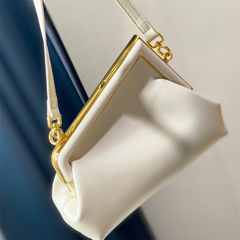 

Woman Cross Body Bags Designers Luxurys Golden Hasp Crossbody Bag Purses Fashion Classic Letters Plain Genuine Leather Hadbags, F1