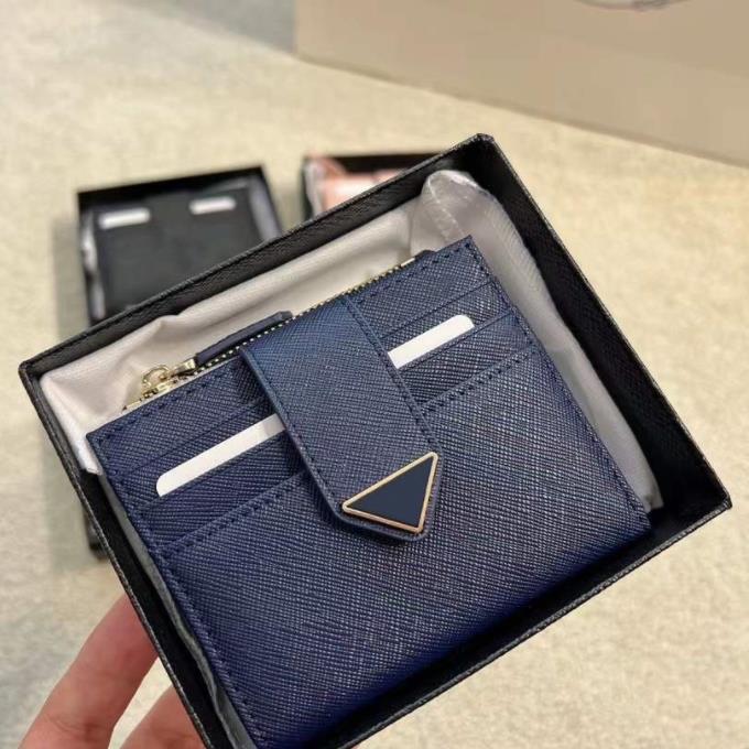 

2023 Designer Wallets Coin Purses Short Wallet Card Holder Purse Women/Mens Zipper Pouch Cowhide Leather Mini Clutch Bags Triangle, Red