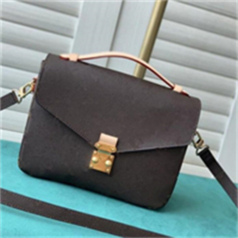 

Luxury handbag Shoulder bag brand designer seam leather ladies metal Chain quality clamshell messenger gift box wholesale tignanello purse Large size 25cm19cm7cm, Multi-color