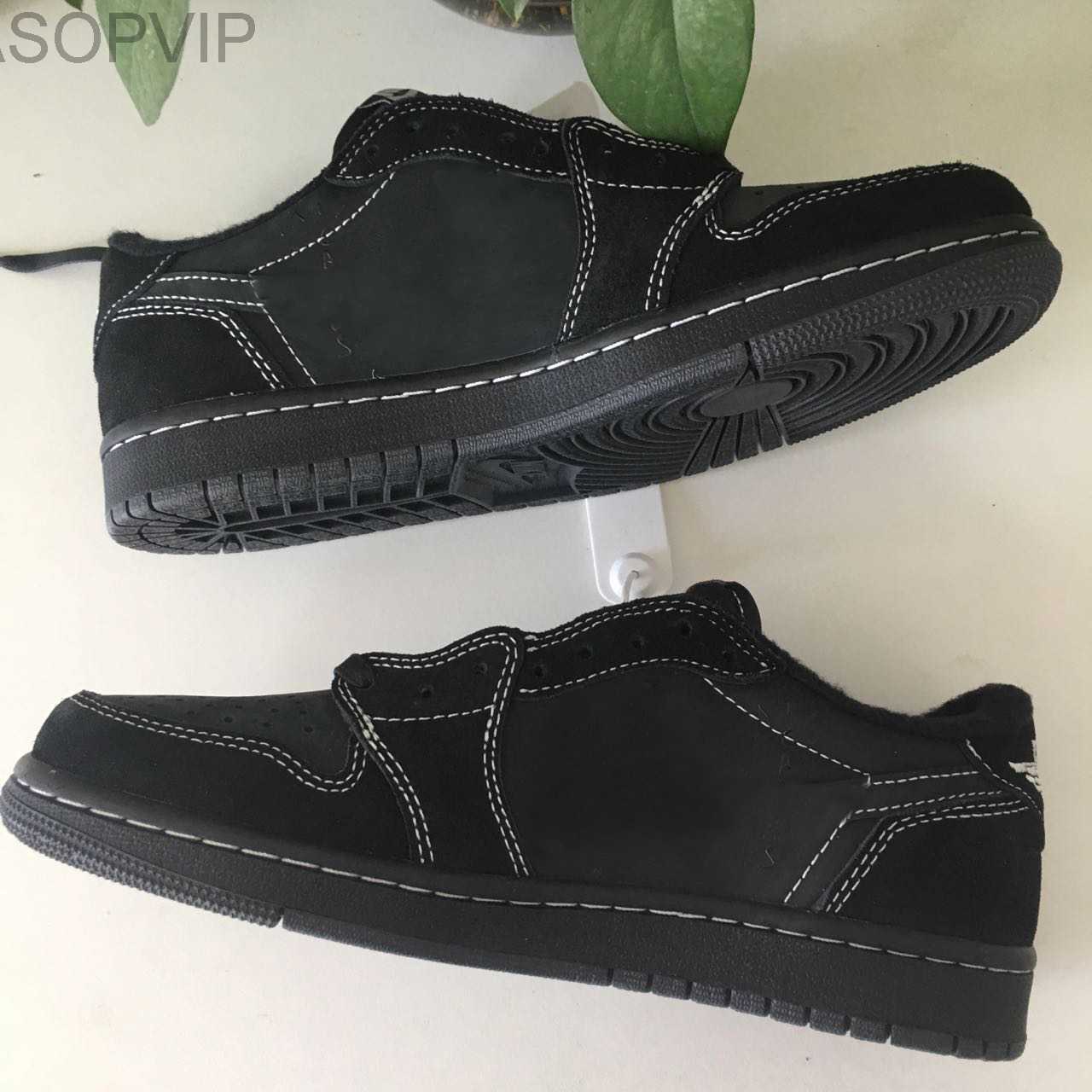 

Authentic Travis Scotts x Air Low OG 1 Basketball Shoes DM7866-001 Black Phantom Sports Sneakers Outdoor womens Mens With Original X2U7