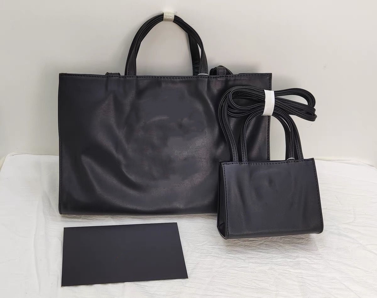 

2023 Designer Bags Men Handbag womens Luxury 20 colors Card Holder Fashion Cross Body simple Pu leather Shoulder portable Tote wallet Backpack Letter