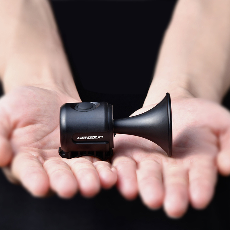 

Outdoor Gadgets Bike Electronic Loud Horn 120 db Warning Safety Electric Bell Siren Bicycle Handlebar Alarm Ring Cycling Kid Scooter 230110