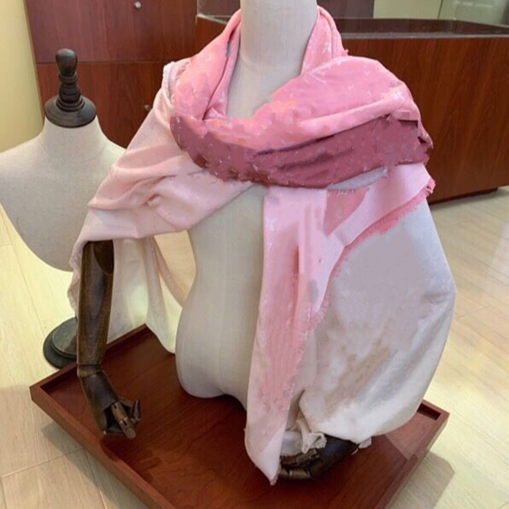 Luxurious Women's Cashmere-Blend Wool Scarf - Seasonal Warmth in Two Elegant Shades-image-836404315