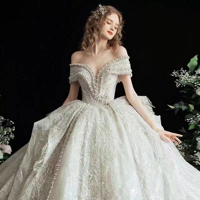 

Dubai a line Wedding Dresses Plus Size Chapel Train Sweetheart crystal vestido de novia diamond beaded off shoulder Appliqued Bridal Wedding Gowns Custom Made, Same as image