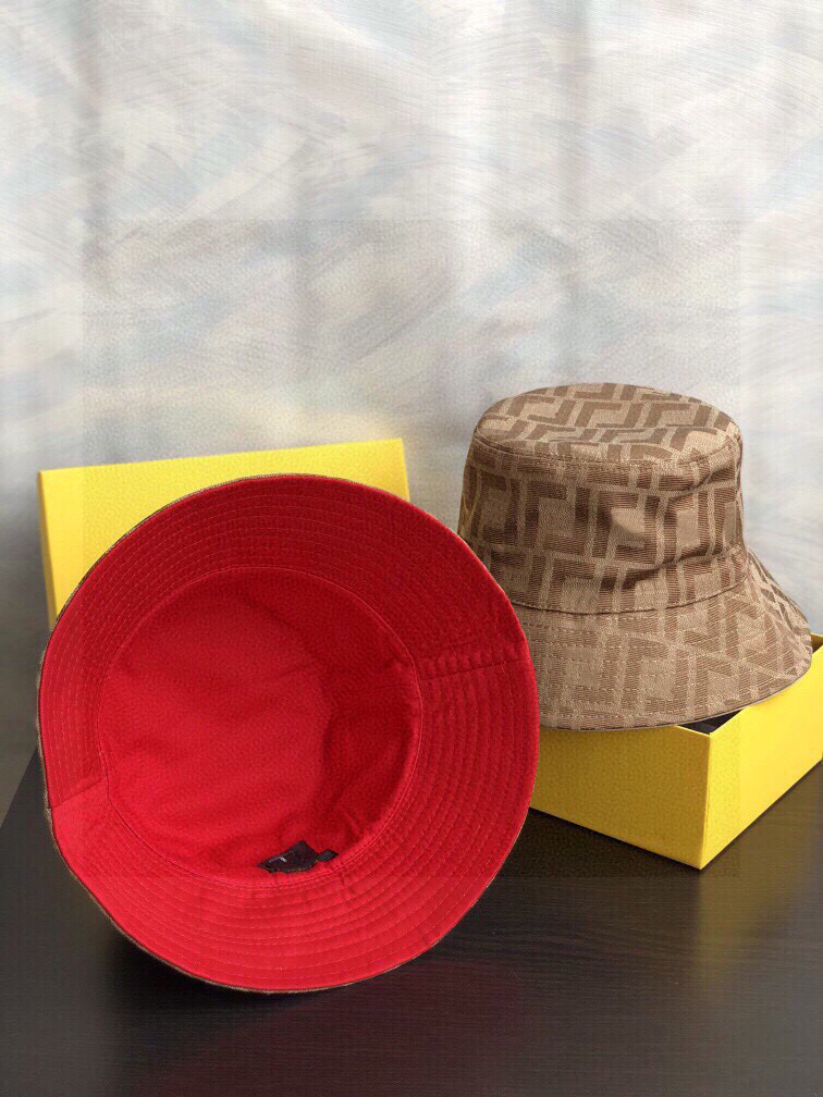 

Designers Bucket hat Boston hat Solid color letter design hat Luxury fashion trend travel sun hat Leisure garden new fashion hat Warm four seasons can wear good, Red lining+dust bag