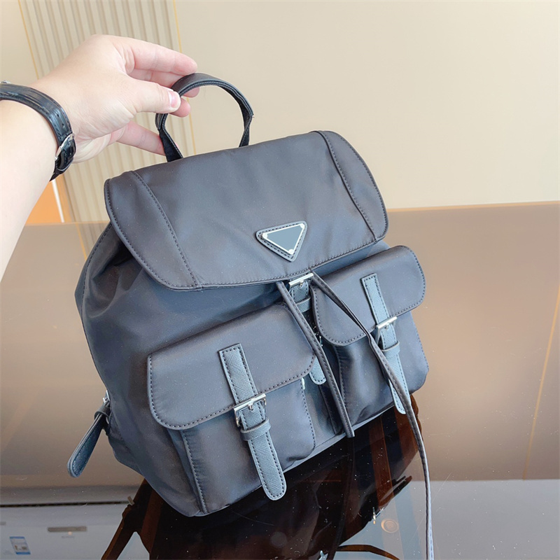 

Nylon Backpack Designer Backpacks For Women Mens Rucksack Schoolbags Womens Fashion Designers Luxurys Shoulder Bags Triangle Packs, P1(28*15*34cm)