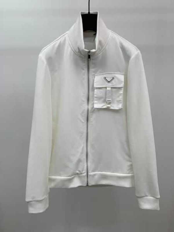 

Men's Jackets Autumn and winter luxury mens bomber jackets multi pocket stitching designer stylish stand collar windproof casual coat 16U7, White