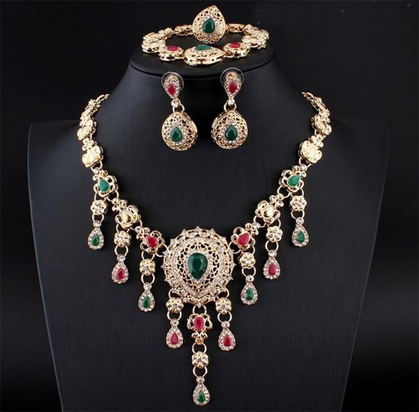 

Wedding Jewelry Sets Indian Womens Aesthetic Necklace Set Fashionable Earrings Accessories Ring Bracelet 4 Pieces 2211154956385