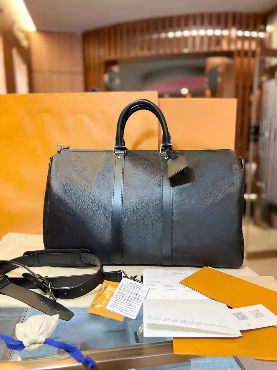 

Genuine Leather totes Clutch fashion travel duffle Shoulder handbag Luxury Designer Women men Duffel Bags Printed pattern Crossbody Handbags hobo bag Purse zipper, Damier azur pink