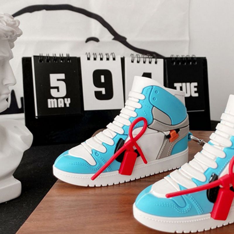 

Headset Accessories 3D Fashion Creative Mini Shoe Box Cover For Apple AirPods 3 2 1 Pro Cases Silicone Soft Earphone Shell Box with Logo