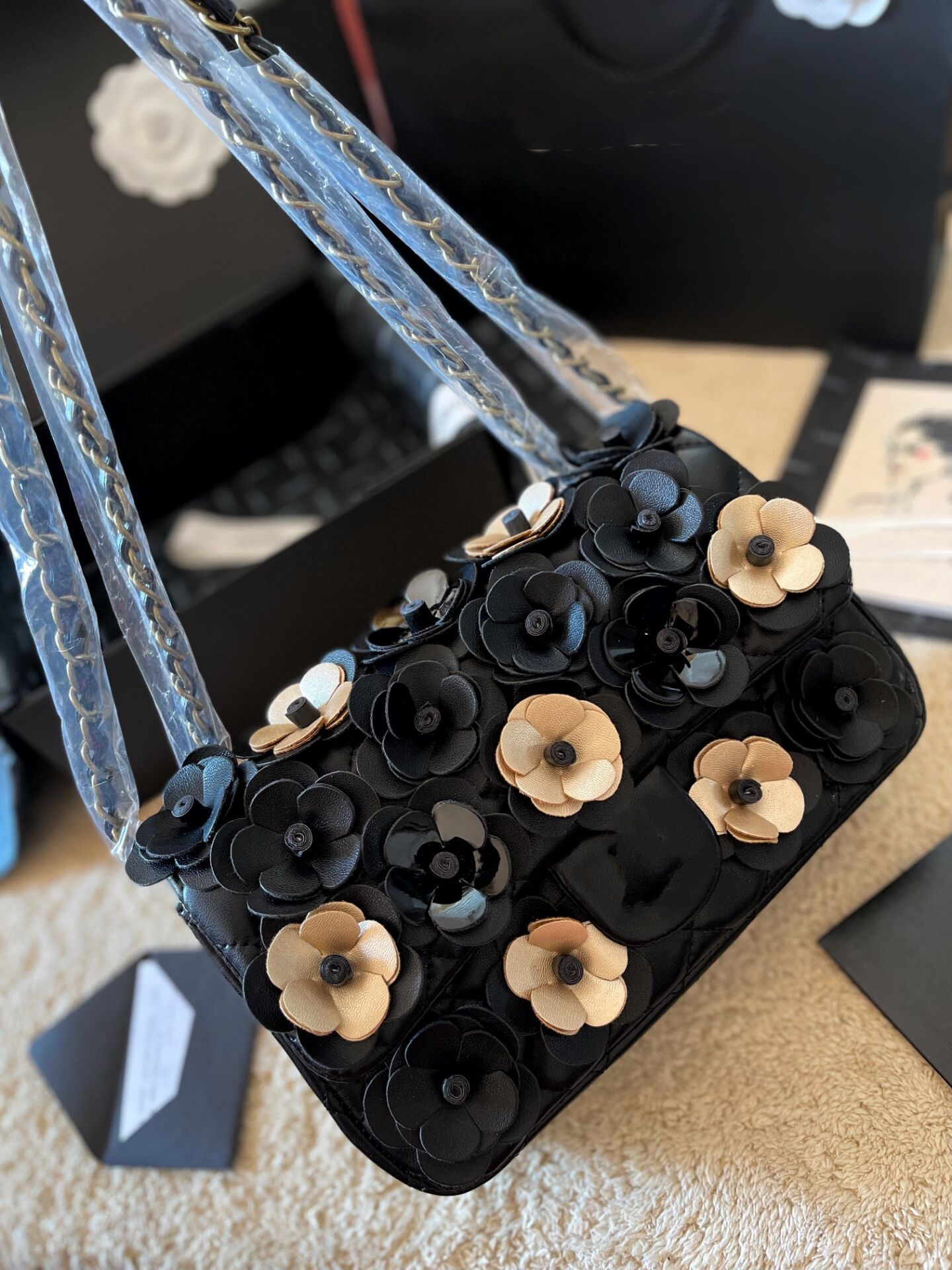 

Fall/Winter 2022 Womens Camellia Double Flap Designer Bag Flower Quilted Wallet Hardware Chain Shoulder Crossbody Sac Multi Pocket French Handbags 25cm, Customize