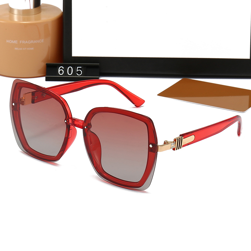

2023 Fashion Designer Sunglass High Quality Sunglasses Women 605 Men Glasses Womens Sun glass UV400 lens Unisex With box