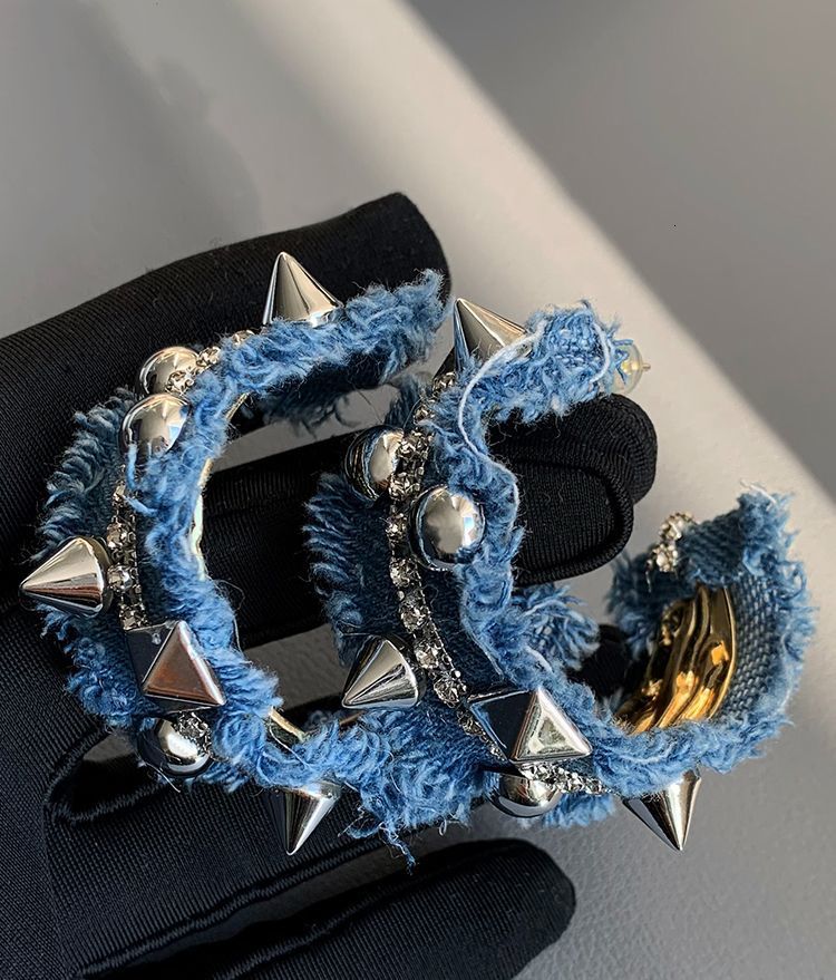 

Hoop Huggie Original Design of Cross Denim Blue Earring Female Niche Network Red Ear Stud Large Circle Personality Fashion Earrings 230114